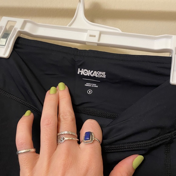 NEW W TAGS HOKA 3” Performance Shorts - With Side Pockets & Recycled Materials - Picture 5 of 10